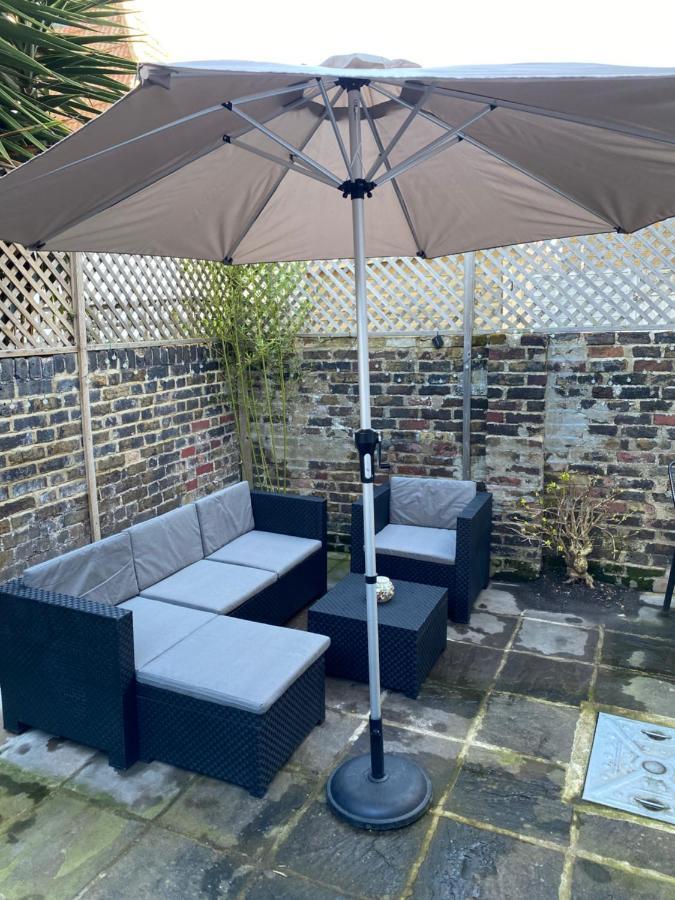 Cosy 2 Bedroom House -2023, 2024 &2025 Award Winner! Ramsgate Exterior foto